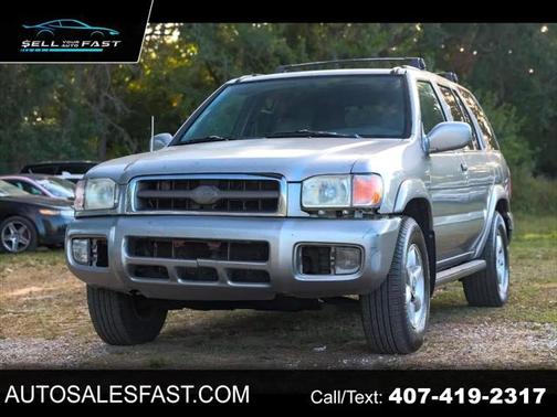1999 Nissan Pathfinder LE