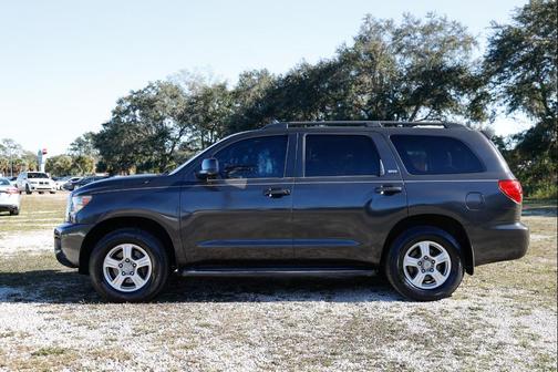 2012 Toyota Sequoia SR5