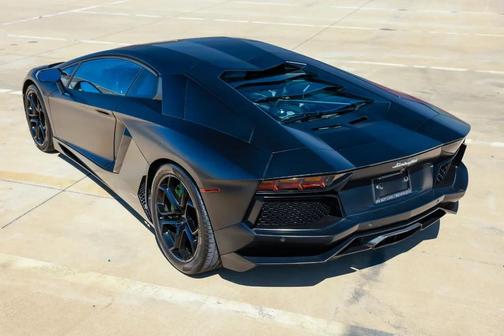 2012 Lamborghini Aventador LP700-4