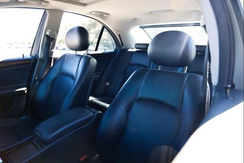 2003 Mercedes-Benz C-Class C240