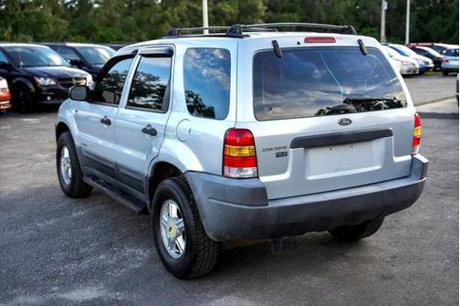 2002 Ford Escape XLS