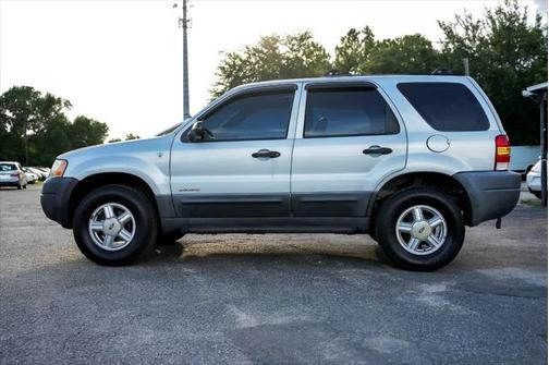 2002 Ford Escape XLS
