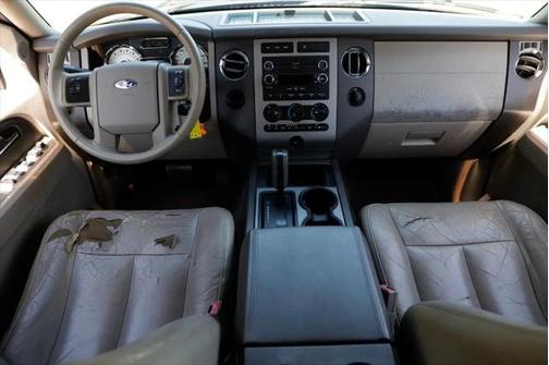 2010 Ford Expedition XLT