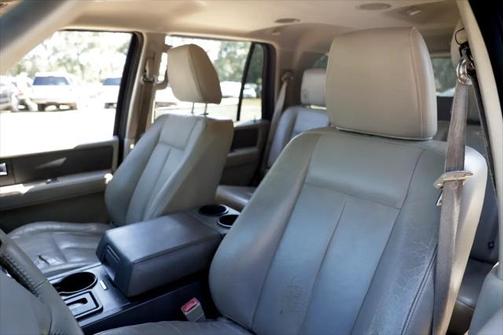 2010 Ford Expedition XLT