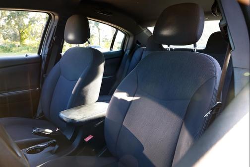 2012 Chrysler 200 LX