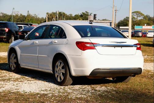 2012 Chrysler 200 LX