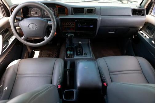 1996 Toyota Land Cruiser Base