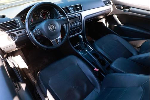 2014 Volkswagen Passat 1.8T S