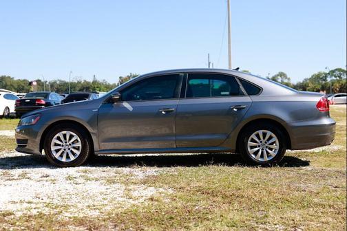 2014 Volkswagen Passat 1.8T S