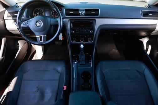 2014 Volkswagen Passat 1.8T S