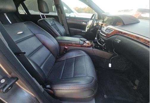 2009 Mercedes-Benz S-Class S63 AMG
