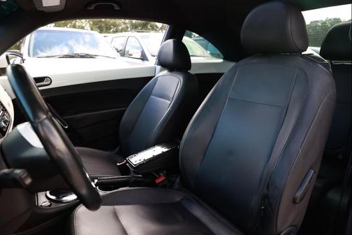 2012 Volkswagen Beetle 2.5L