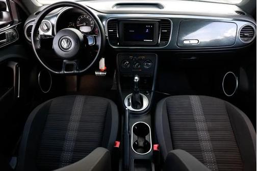 2012 Volkswagen Beetle Base