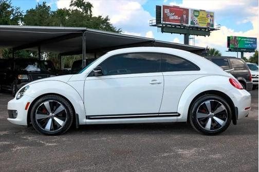 2012 Volkswagen Beetle Base