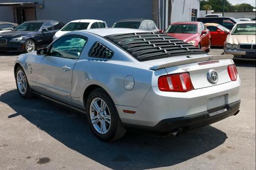 2012 Ford Mustang V6 Premium