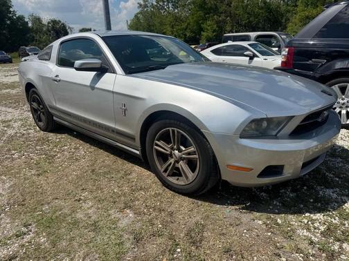 2012 Ford Mustang V6 Premium
