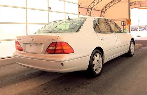 2003 Lexus LS 430 Base