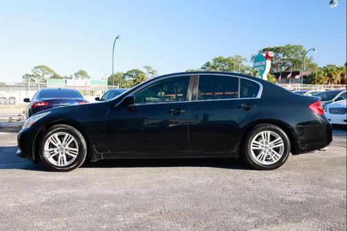 2012 INFINITI G25 Journey