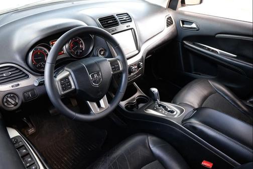 2017 Dodge Journey Crossroad