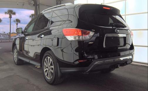 2013 Nissan Pathfinder SV