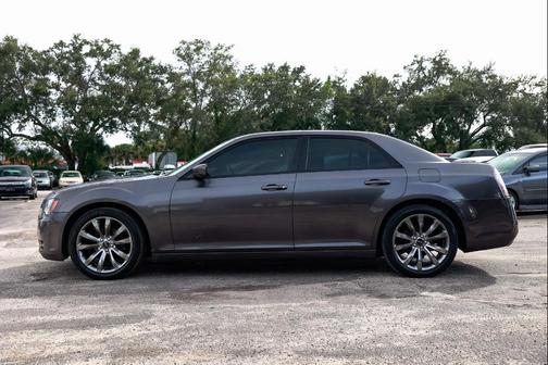 2014 Chrysler 300 S