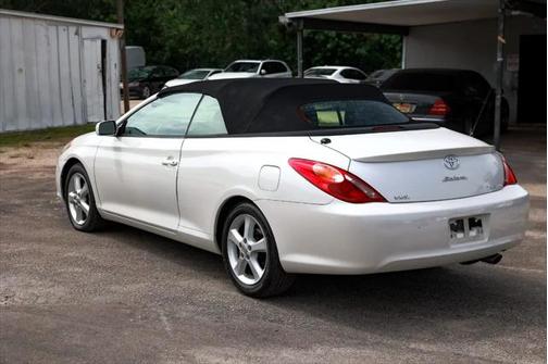 2006 Toyota Camry Solara SLE V6