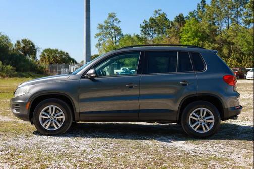 2016 Volkswagen Tiguan S