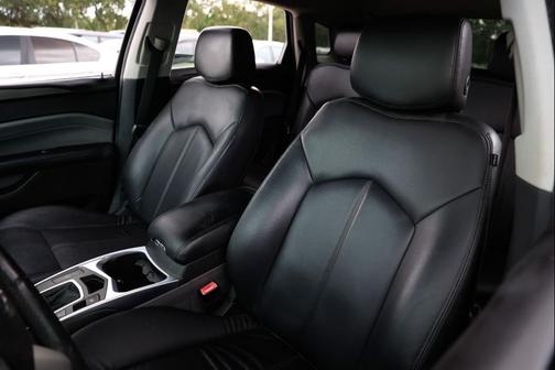 2011 Cadillac SRX Base