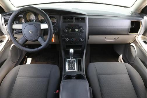 2007 Dodge Charger SE