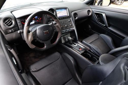 2016 Nissan GT-R Premium