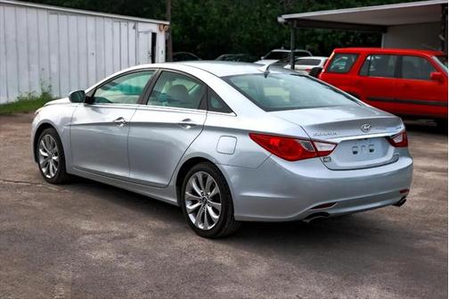 2011 Hyundai SONATA SE 2.0T