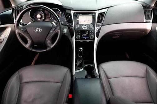 2011 Hyundai SONATA SE 2.0T