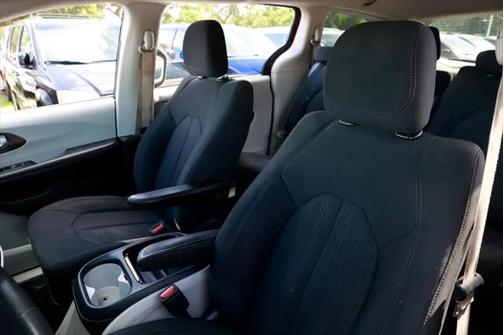 2018 Chrysler Pacifica Touring Plus