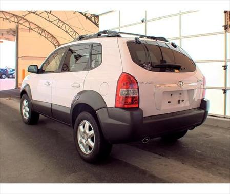 2005 Hyundai TUCSON LX