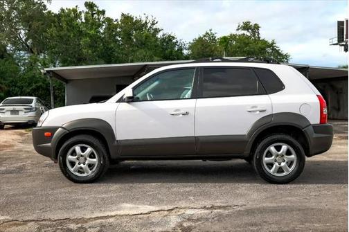 2005 Hyundai TUCSON LX