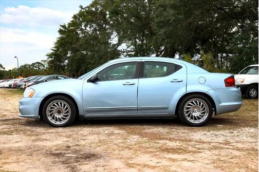 2013 Dodge Avenger SE