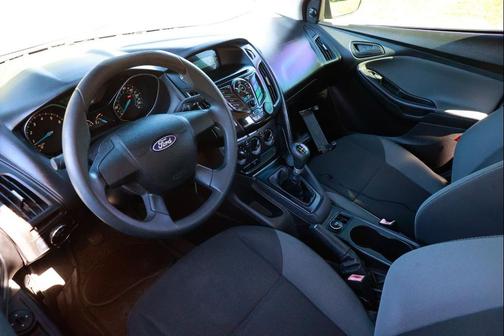 2012 Ford Focus S