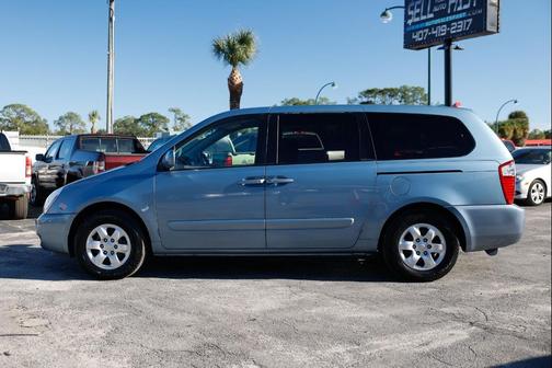 2006 Kia Sedona LX