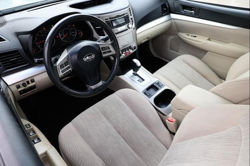 2013 Subaru Legacy Premium