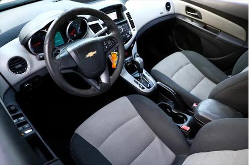 2012 Chevrolet Cruze LS