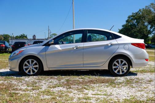 2014 Hyundai Accent GLS