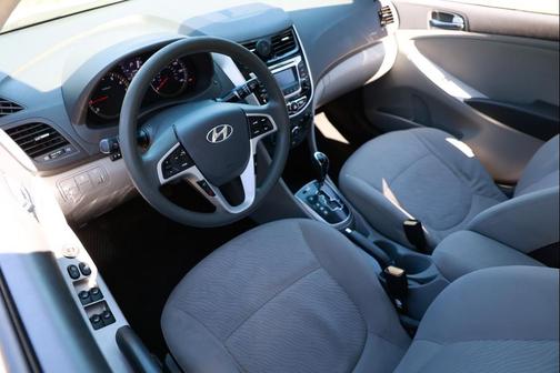 2014 Hyundai Accent GLS