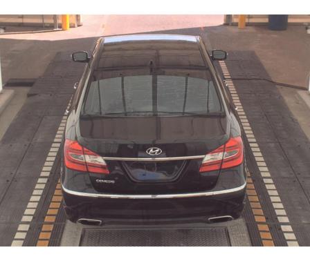 2012 Hyundai Genesis 3.8