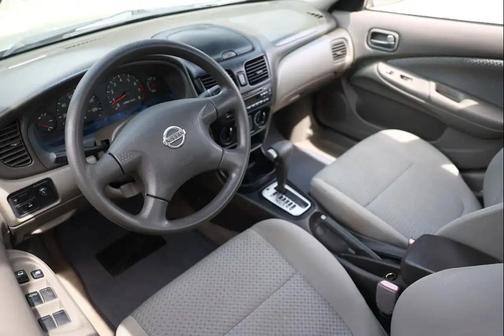 GRAY 2004 Nissan Sentra 1.8 S