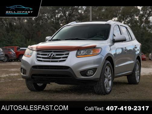 2011 Hyundai SANTA FE SE