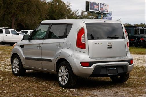 2013 Kia Soul +