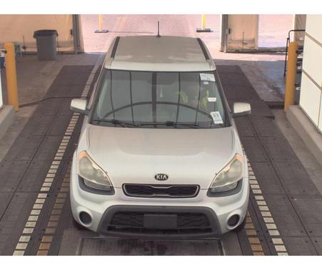 2013 Kia Soul +