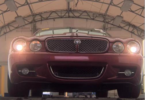 MAROON 2008 Jaguar XJ Base