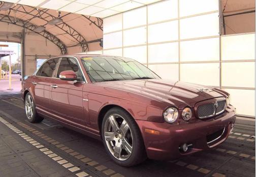MAROON 2008 Jaguar XJ Base