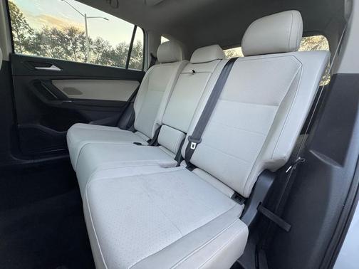 2018 Volkswagen Tiguan 2.0T SE 4MOTION